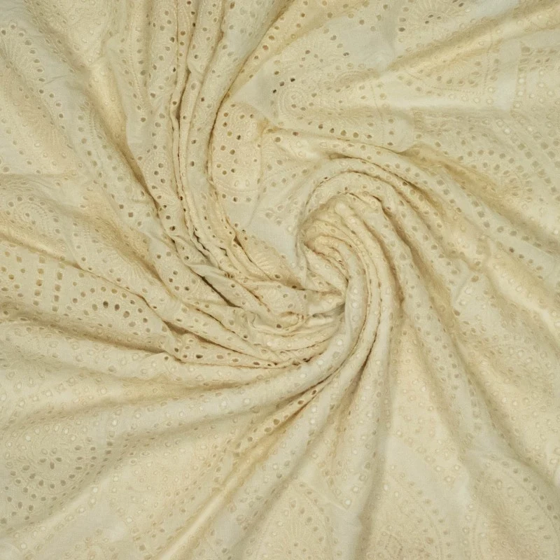 No. 2095 Cupro bestickt sand