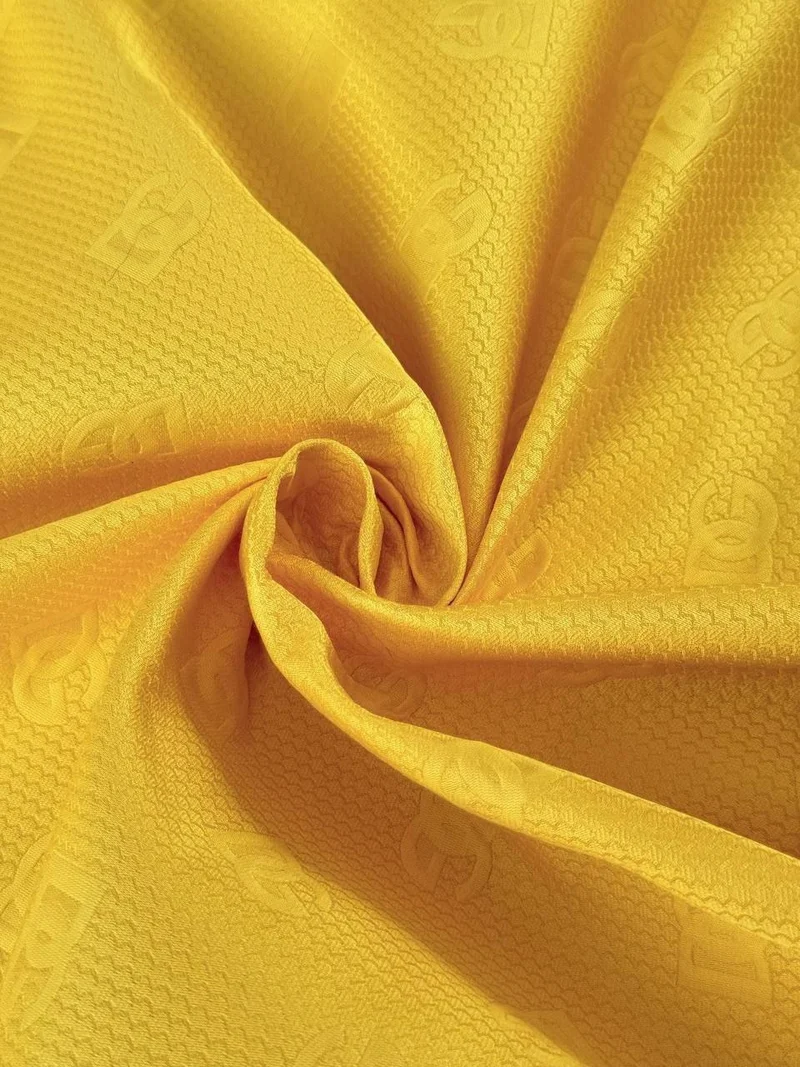 No. 1982 Baumwoll-Seidenjacquard