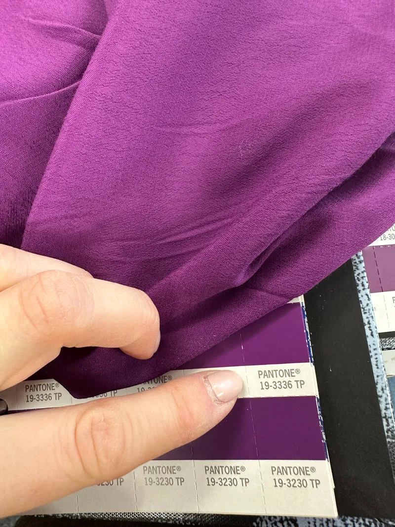 No. 2057 Viskose-Crepe lila