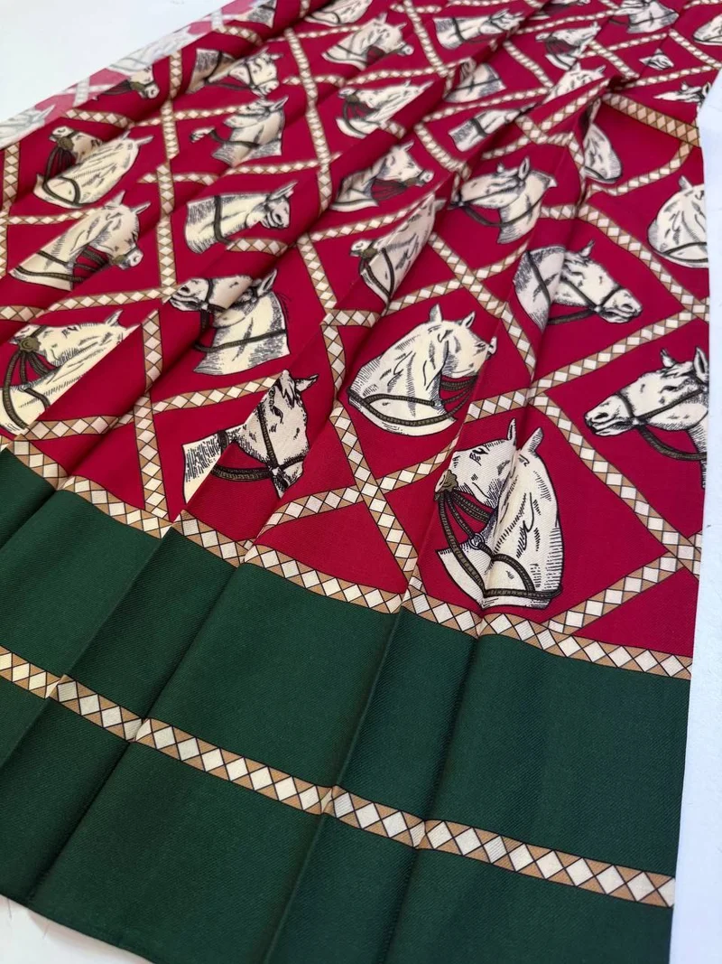 No. 2079 Faltenrock Panel - 80 (40) x 110