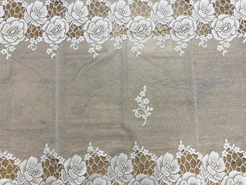 Fertiggardine Verona mit Universalband weiß Jacquard Blume versch. Größen