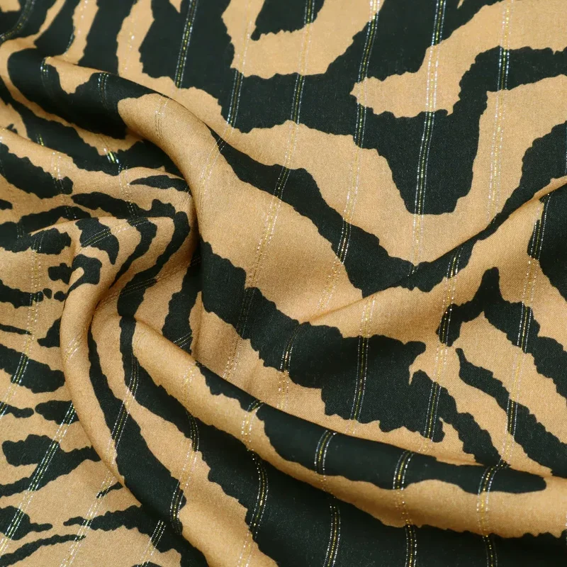 No. 1389 Viskose Tiger Lurex camel | schwarz | gold
