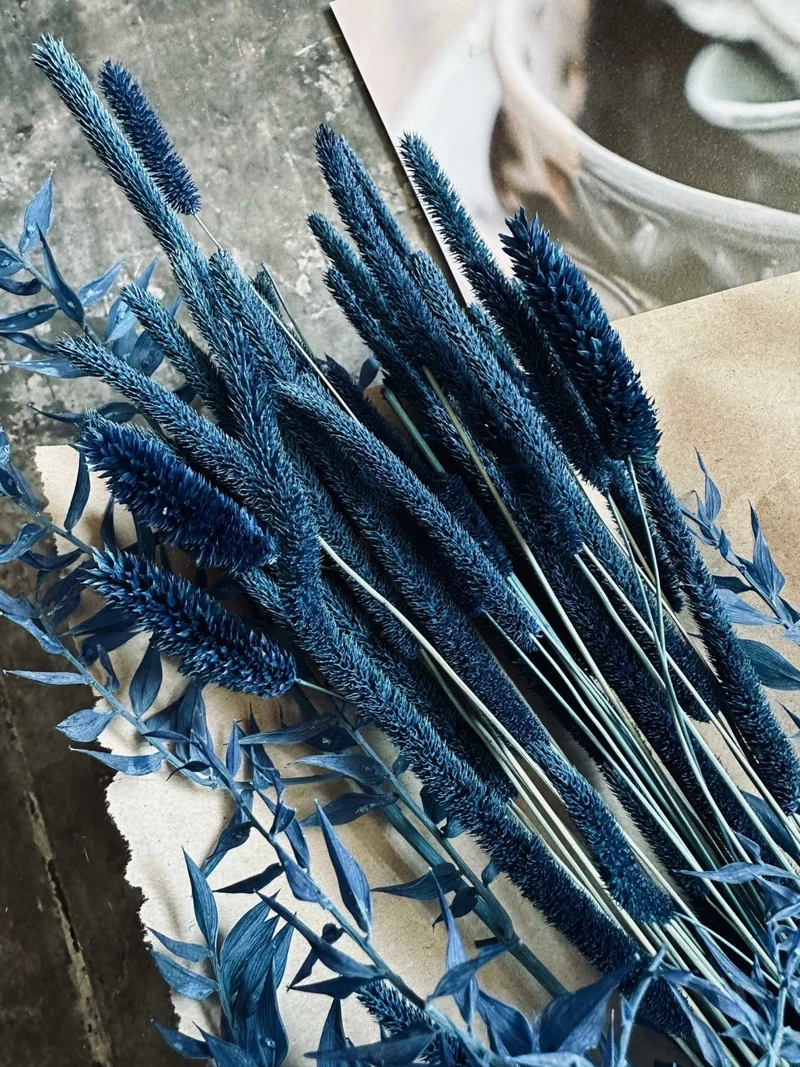 Getrocknete Blumen – Blau-Mix