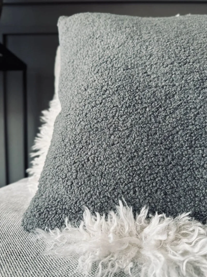 Kissen inkl. Füllung - Grau Teddy