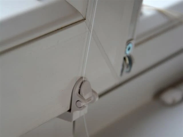 nach Maß Klemmfix Rollo Sichtschutz beige creme mit Pendelsicherung