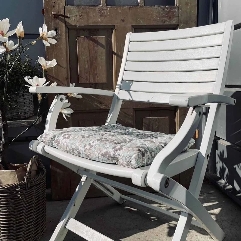 Futon-Gartenkissen – Blumenmuster Hellblau/Sand – 40×40
