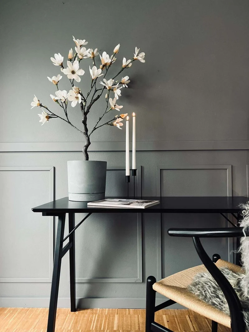 Blumentopf in Betonoptik - Bewässerungssystem im Boden - Grau