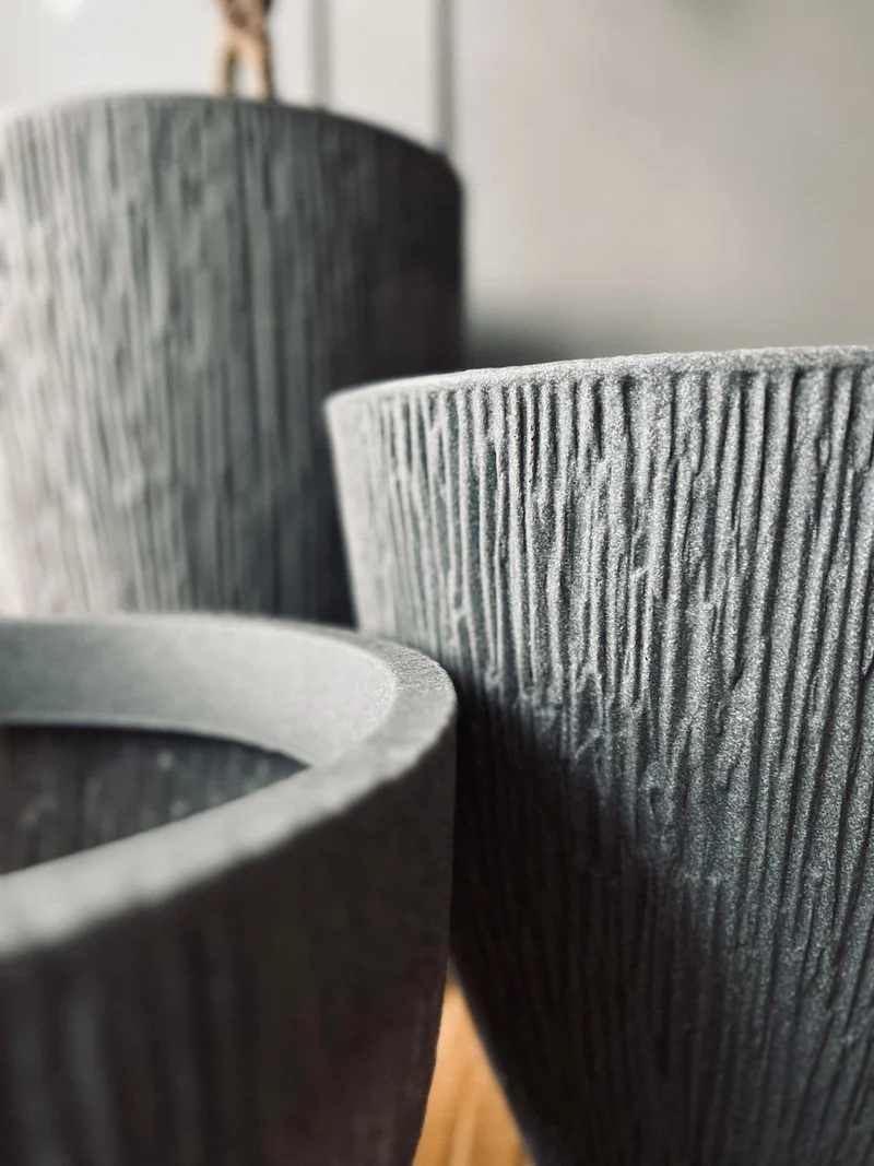 Pflanzkübel aus Kunststoff - Geriffelt Grau H 40 cm