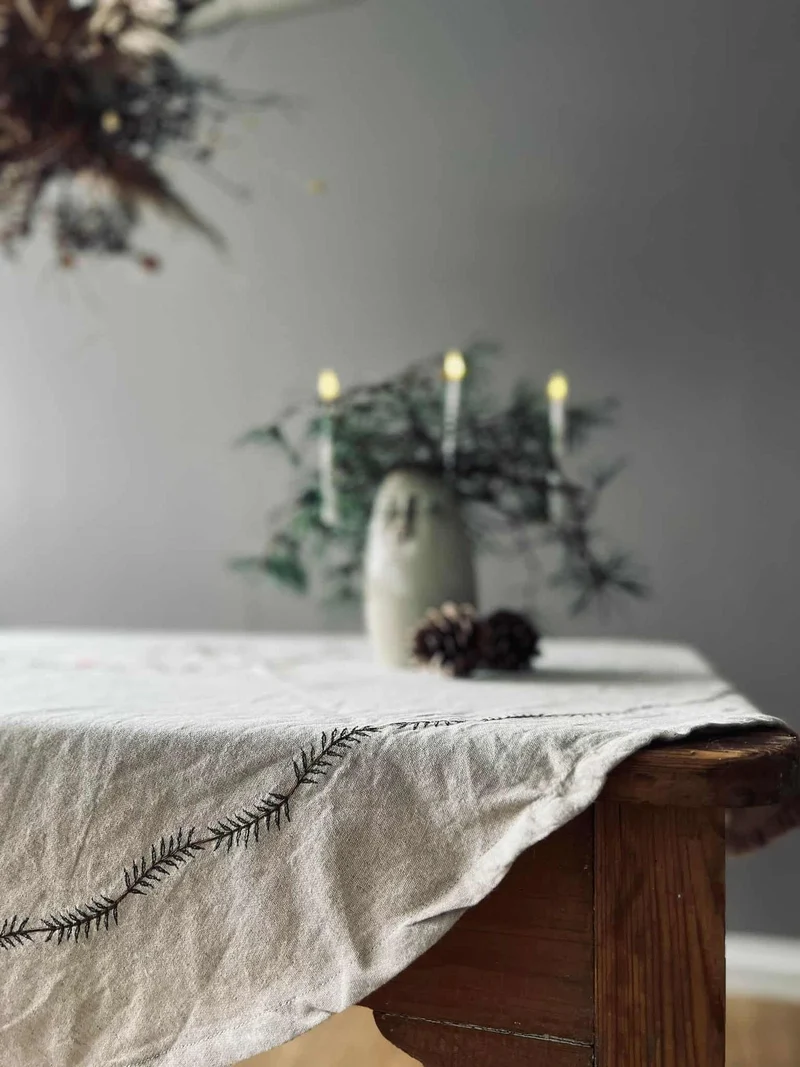Weihnachtstischdecke aus Leinenmix - Ø 150 cm