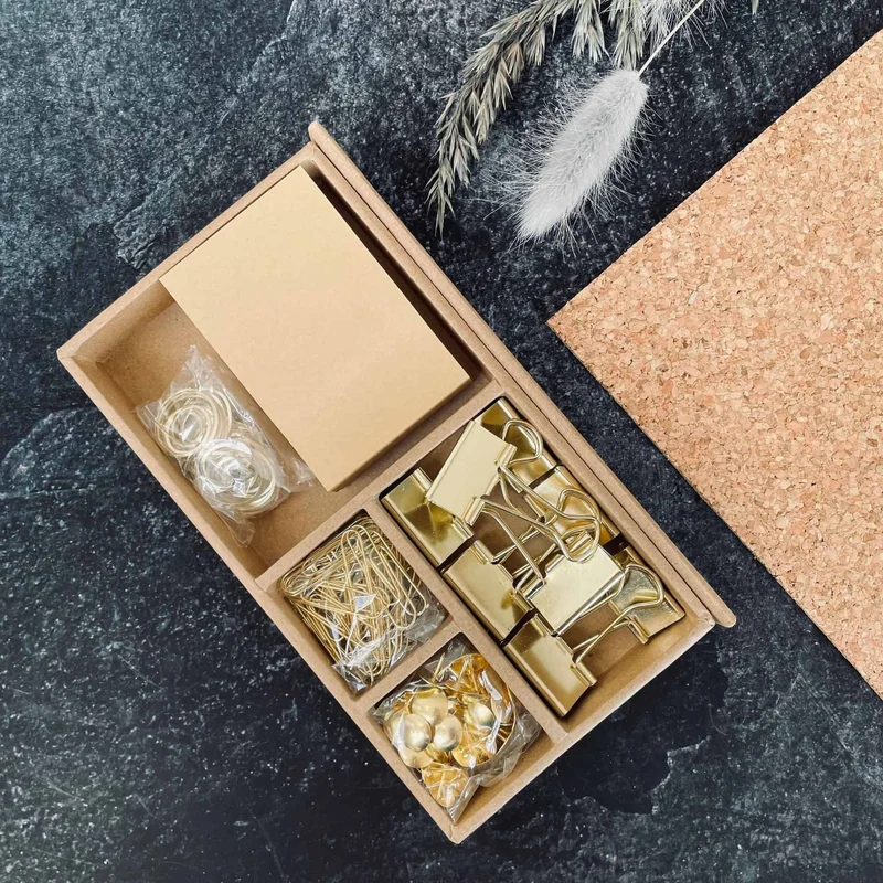 Bastelbox in Gold