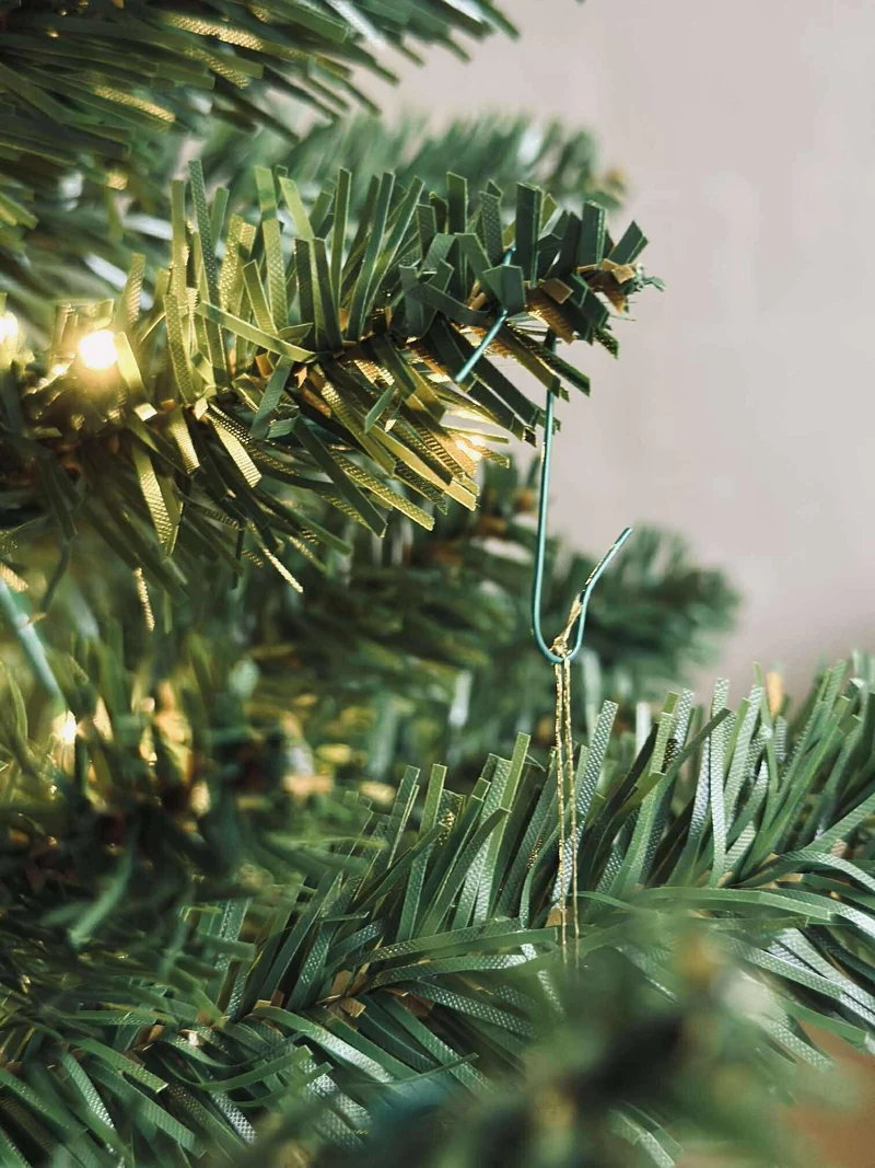 Haken zum Aufhängen von Weihnachtsschmuck - 50 Stück