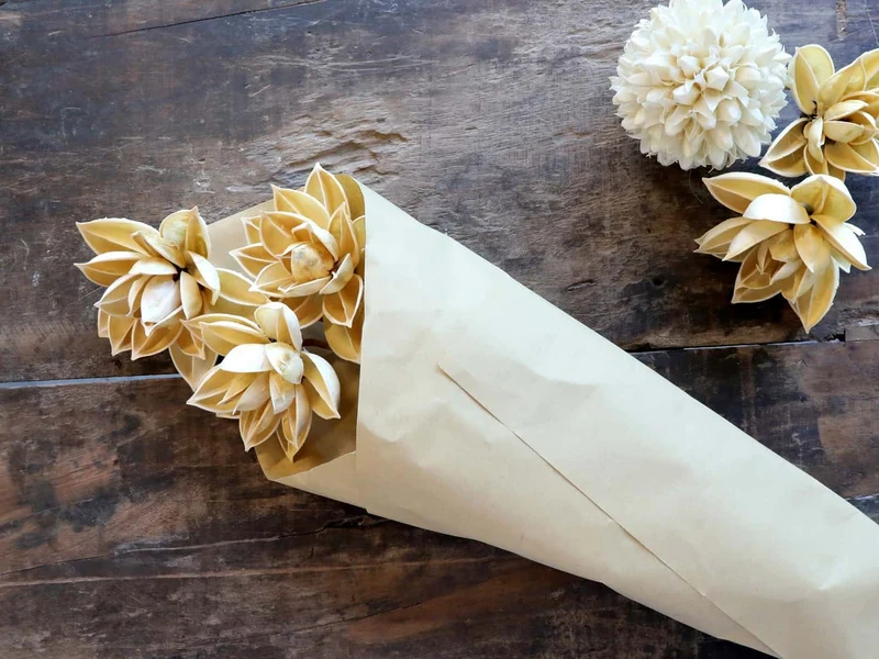 Ewiger Strauß – Dahlia Creme