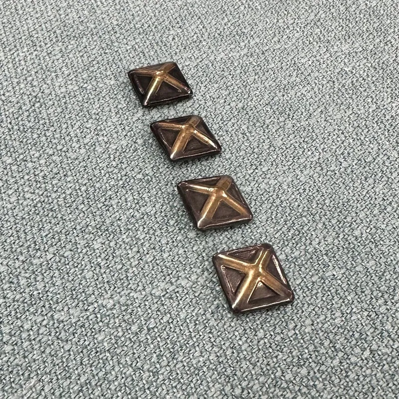 Decorative nails - Square 18 mm