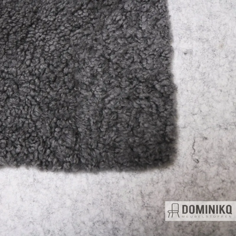 Dominikq - Sheepskin - Lamino - 03 Scandi Gray