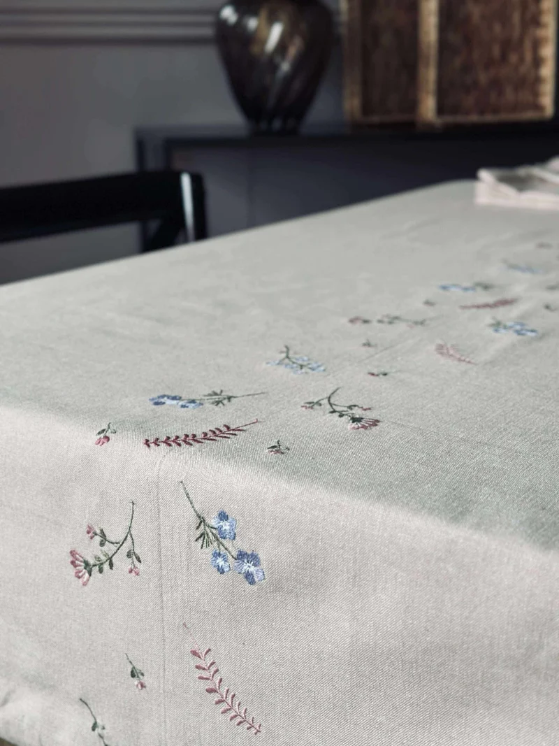 Tischdecke Flower-Stickerei - Leinen-Look