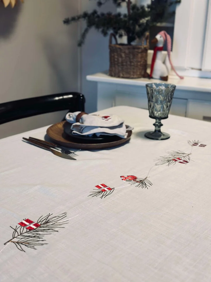 Tischdecke - Dansk Jul 240x140